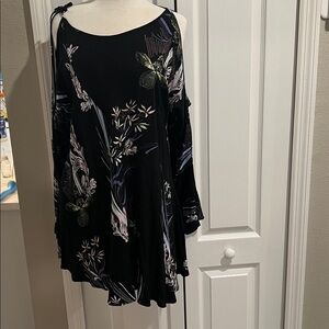 Free People Black Floral-Trim Scoop Neck Tunic/ Dress